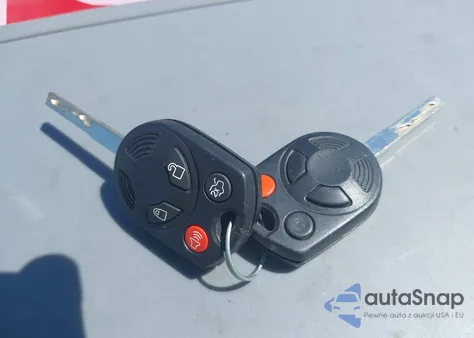 2015 Ford Focus Se z USA, uszkodzony, nr VIN 1FADP3K22FL342091